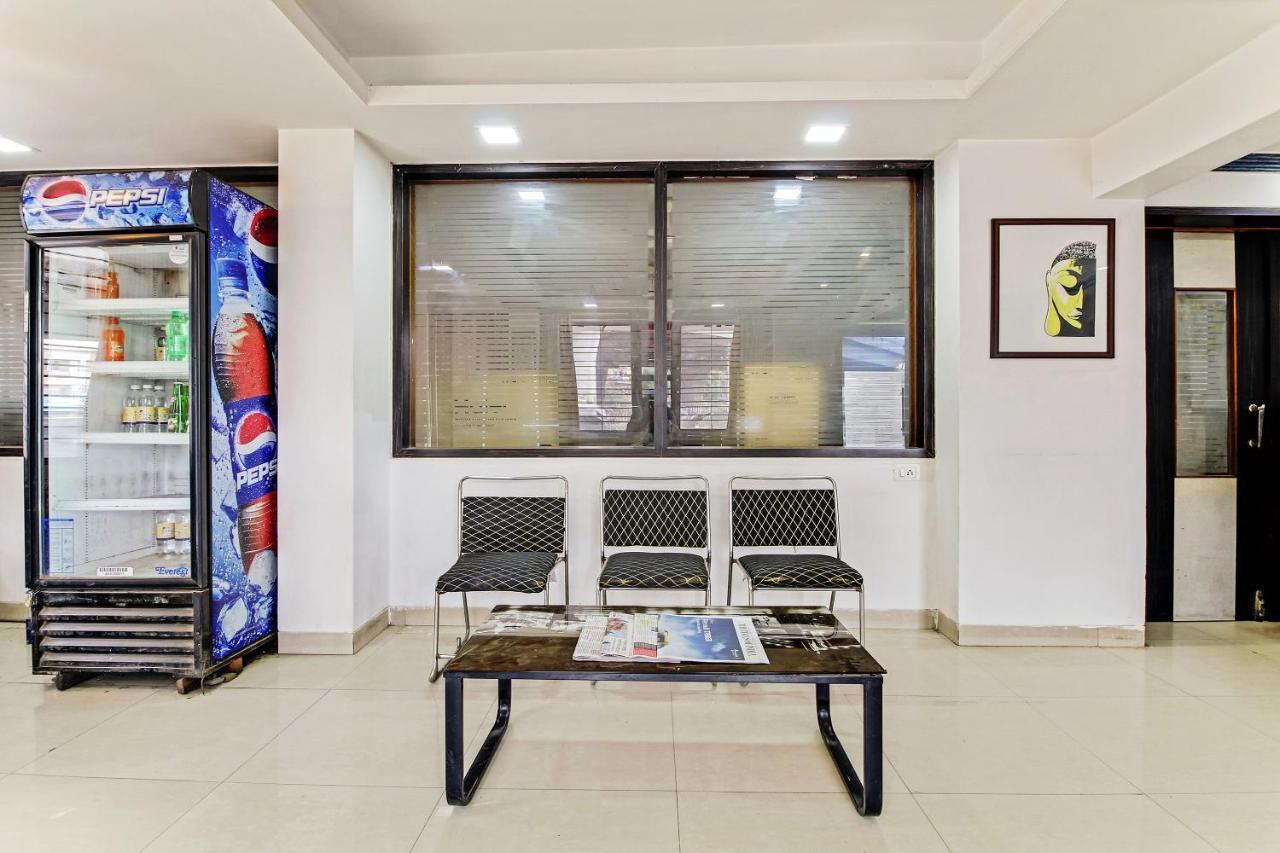 Oyo 48418 Sai Pritam Hotel Nashik Exterior photo
