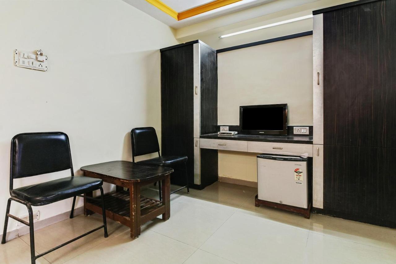 Oyo 48418 Sai Pritam Hotel Nashik Exterior photo