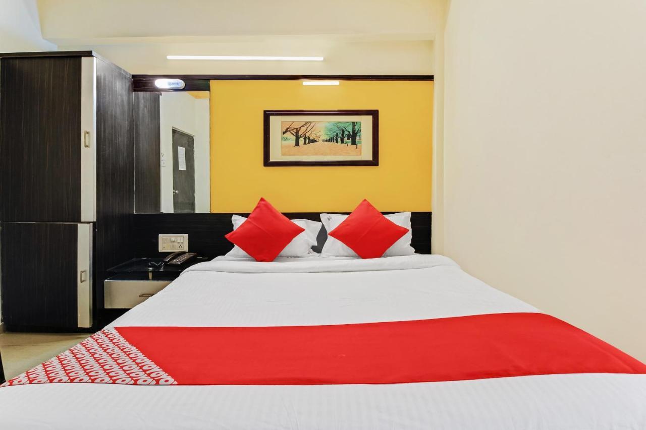 Oyo 48418 Sai Pritam Hotel Nashik Exterior photo