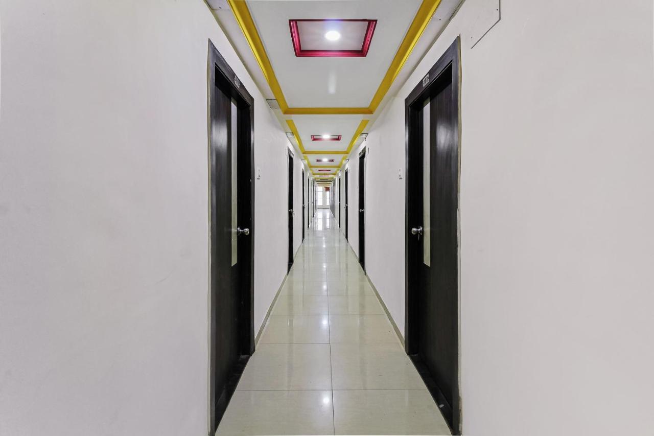 Oyo 48418 Sai Pritam Hotel Nashik Exterior photo